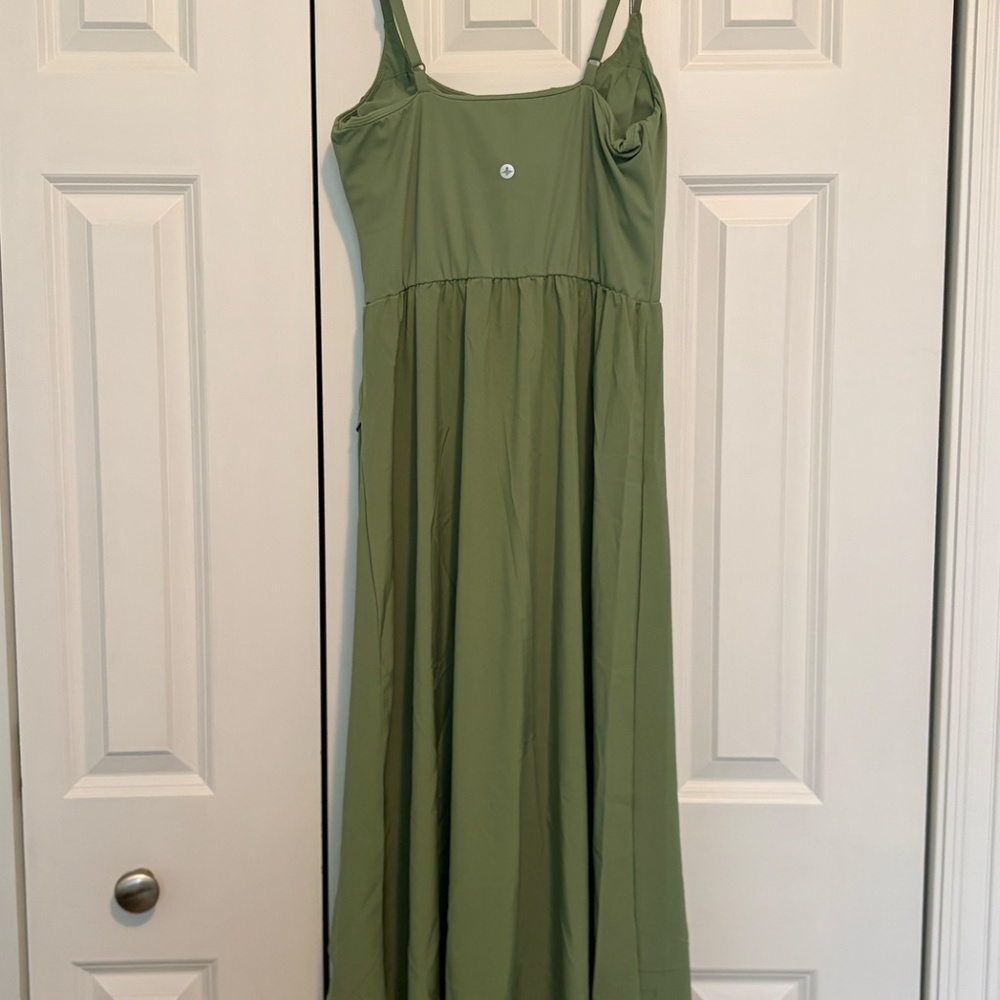 HALARA Breezeful High Low Dress - Picture 4 of 4